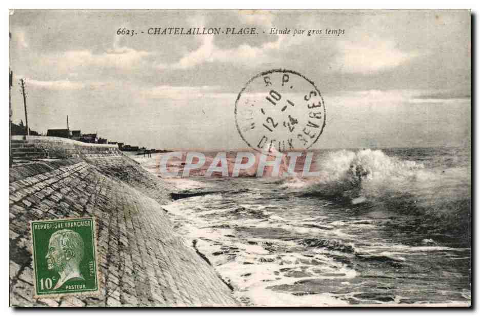 CPA Chatelaillon Plage Etude par gros temps