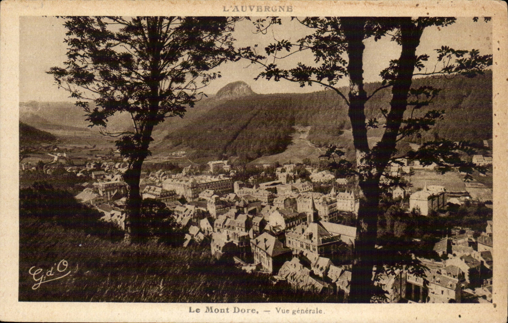 CPA Le Mont Dore Vue generale