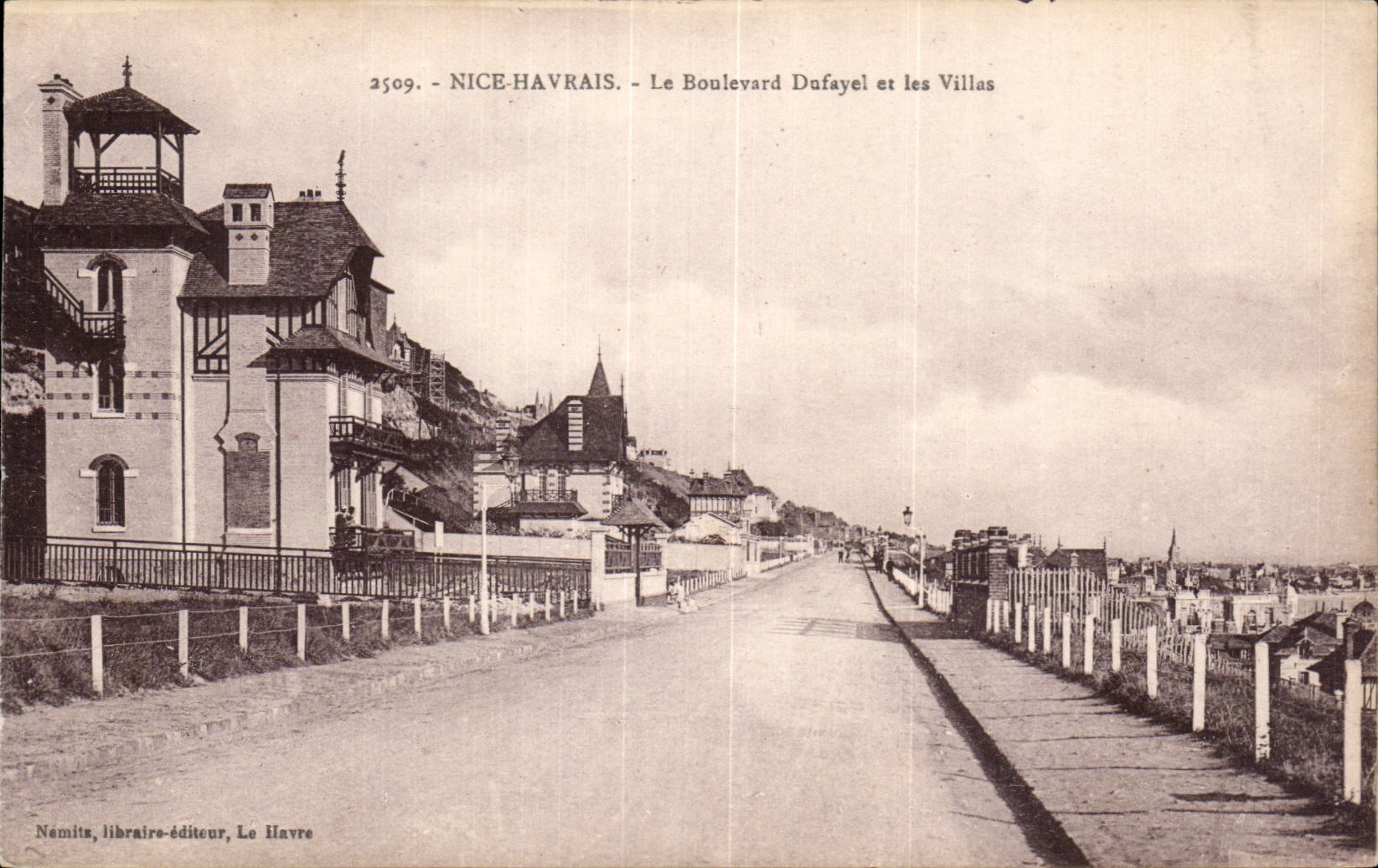 CPA Nice Havrais Le boulevard Dufayel et les villas