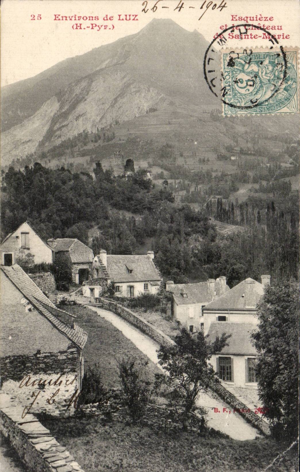 CPA Environs de Luz Esquieze et le chateau de Sainte Marie 