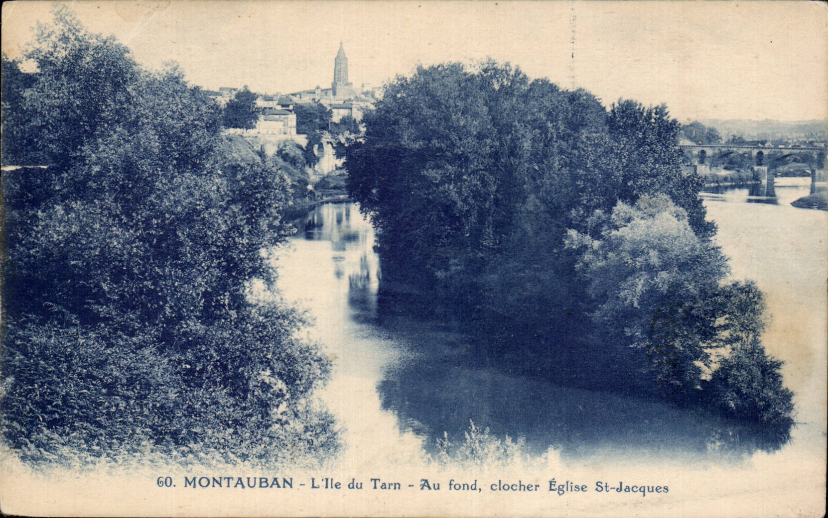 CPA Montauban L ile du Tarn Au fond clocher Eglise St Jacques