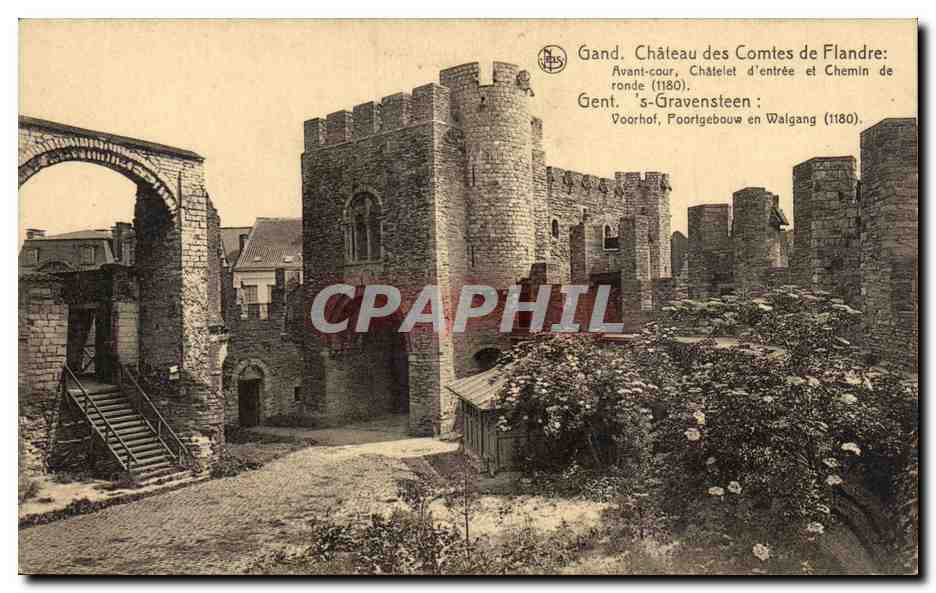 Gand. Château des Comtes de Flandre: Avant-cour, Châtelet d'entrée et Chemin de ronde (1180).