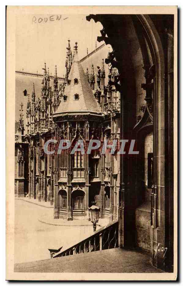 CPA Rouen Detail du palais de justice
