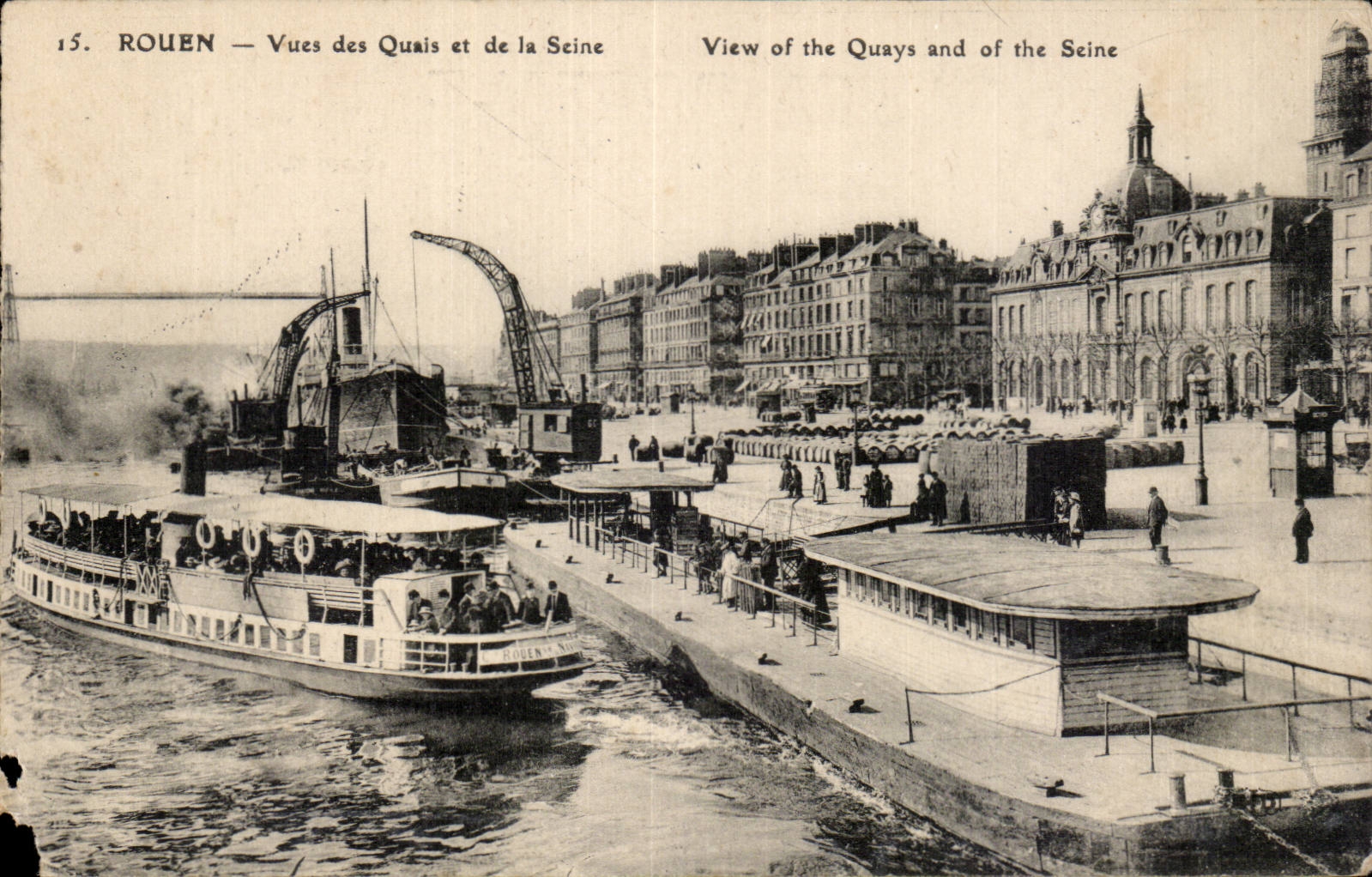 CPA Rouen Vue des quais et de la Seine 