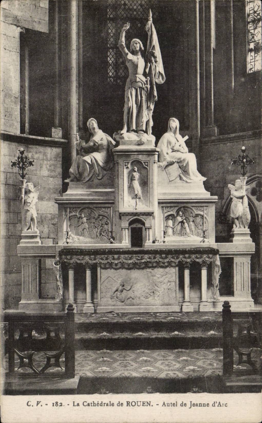 Rouen - La Cathedrale Autel de Jeanne d arc - CPA 