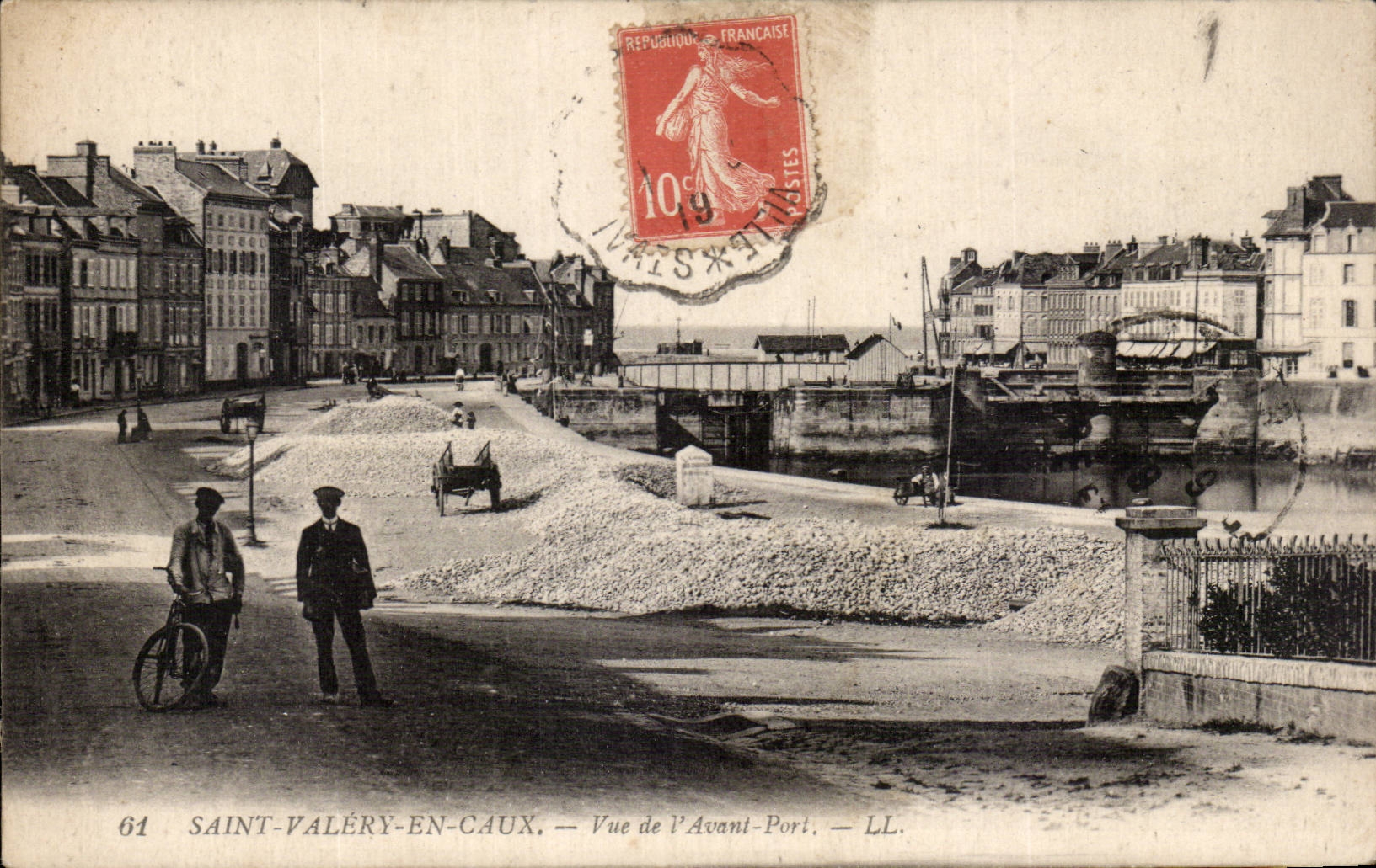 Saint Valery en Caux - Vue de l Avant Port - CPA 