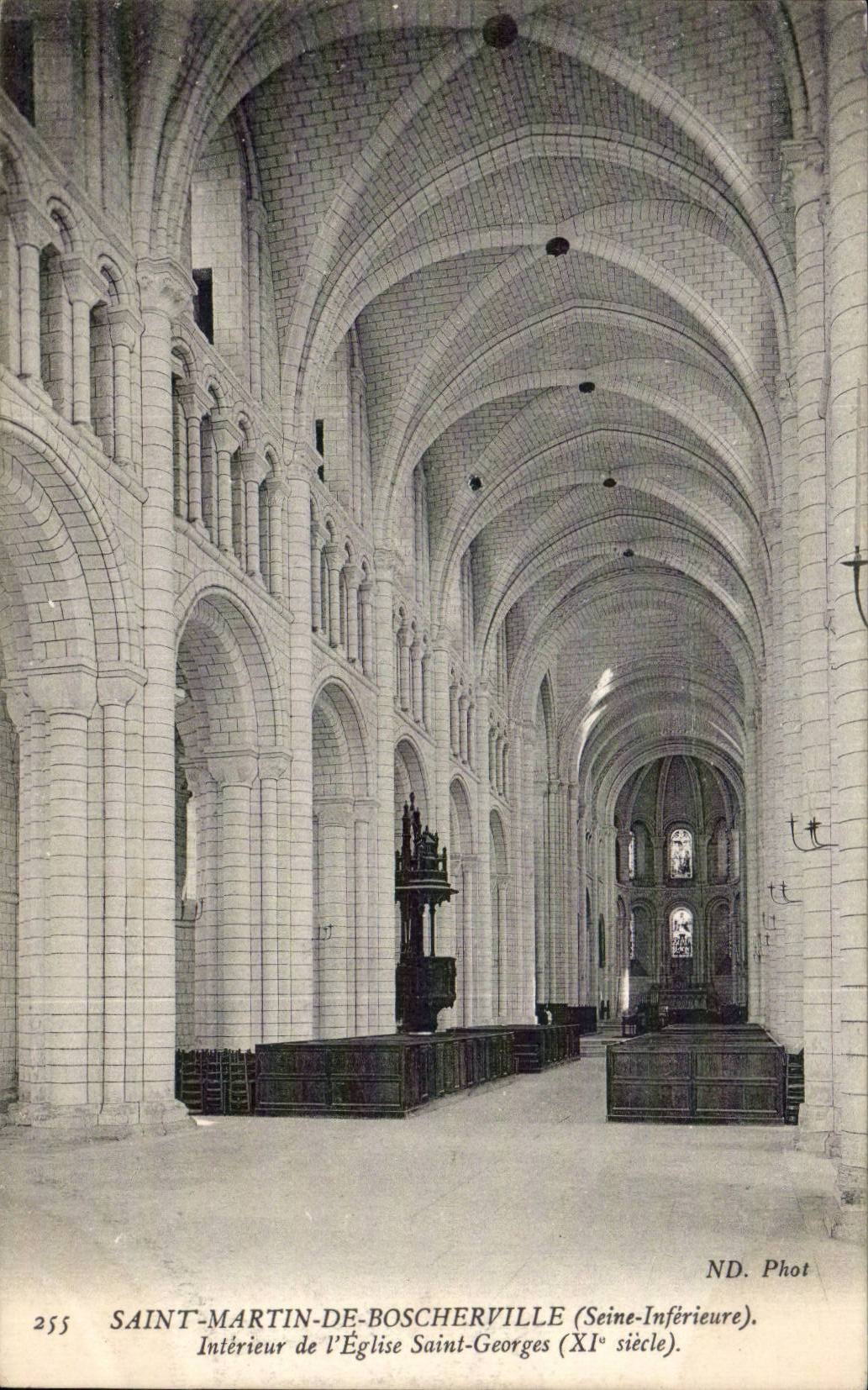 Saint Martin de Boscherville - Interieur de l Eglise - CPA 