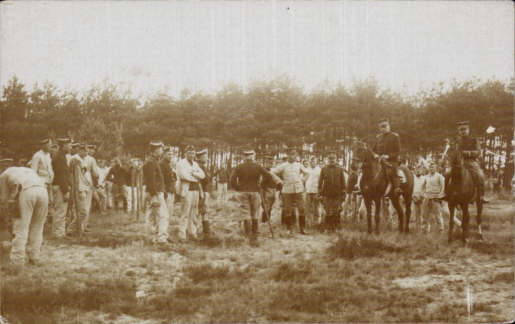 CARTE PHOTO Soldats militaria 