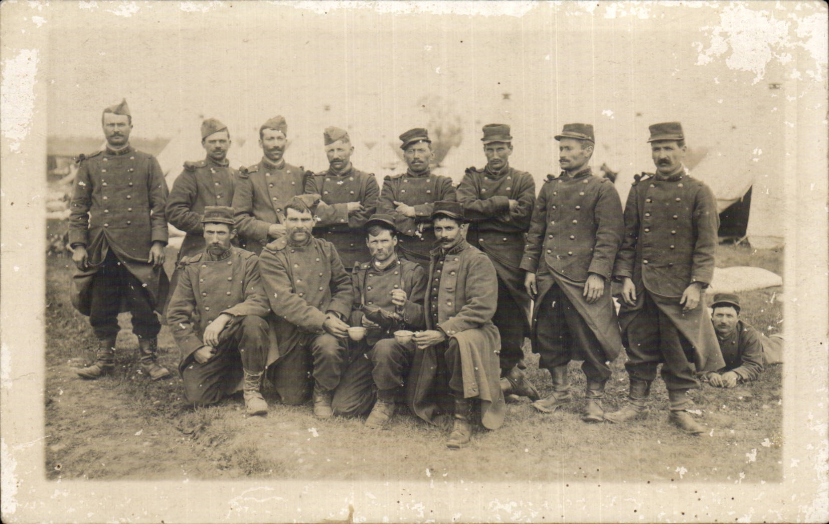 CARTE PHOTO Soldats militaria 