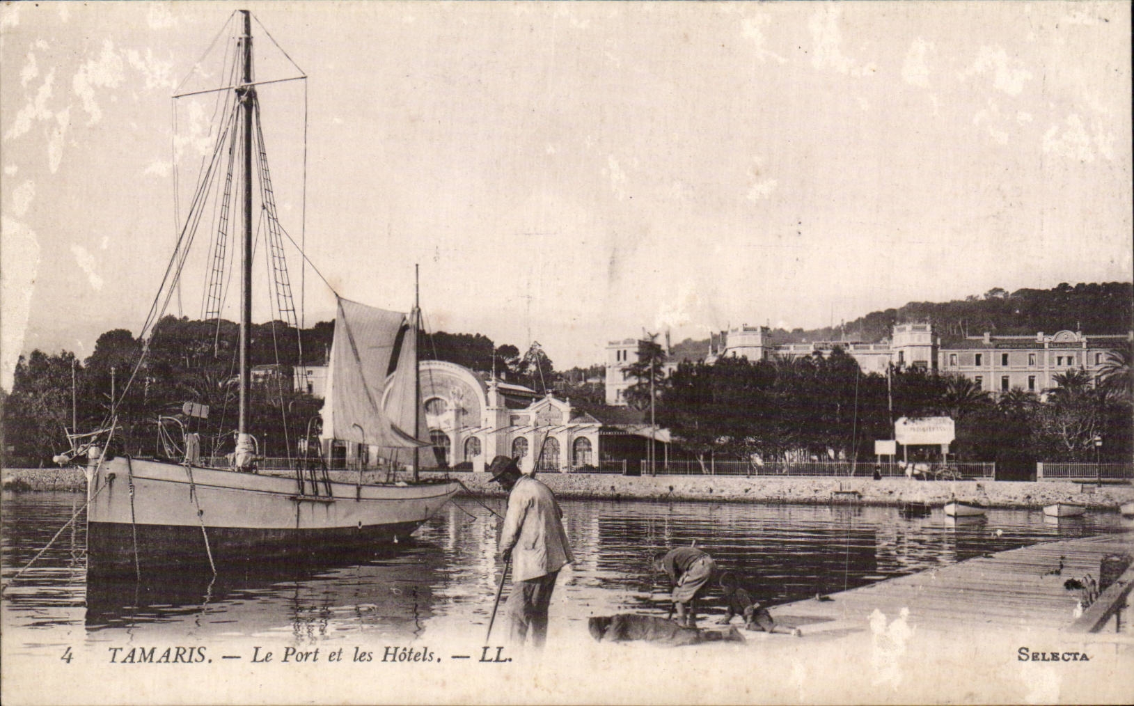 CPA Tamaris Le port et les hotels