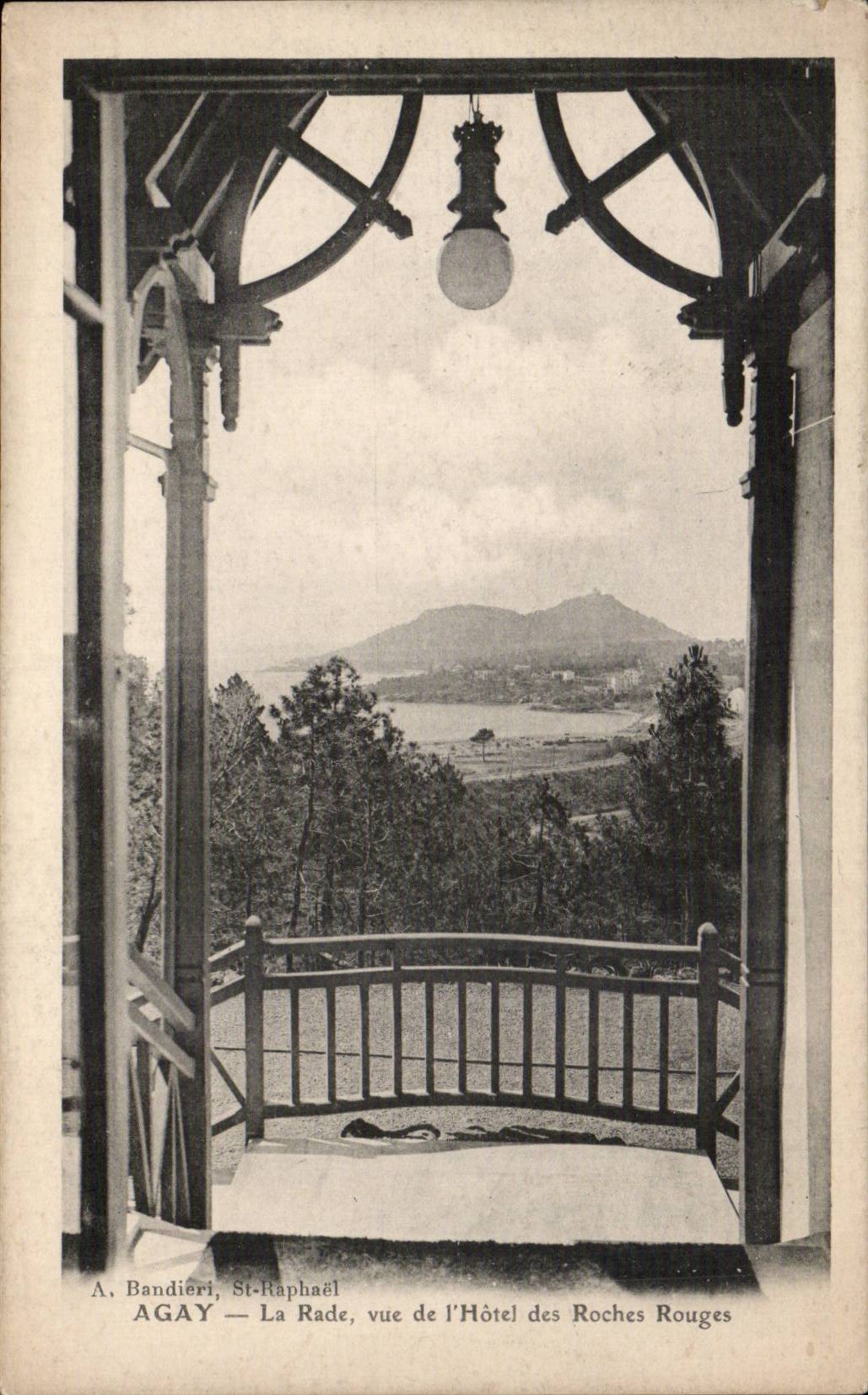 CPA Agay La rade vue de l hotel des roches rouges