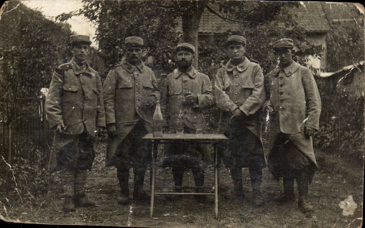 CARTE PHOTO Militaria Soldats