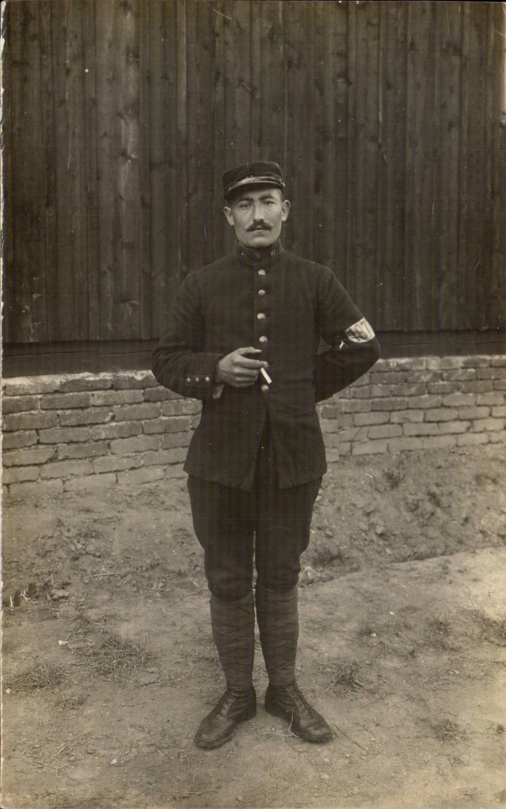 CARTE PHOTO Militaria Soldats 