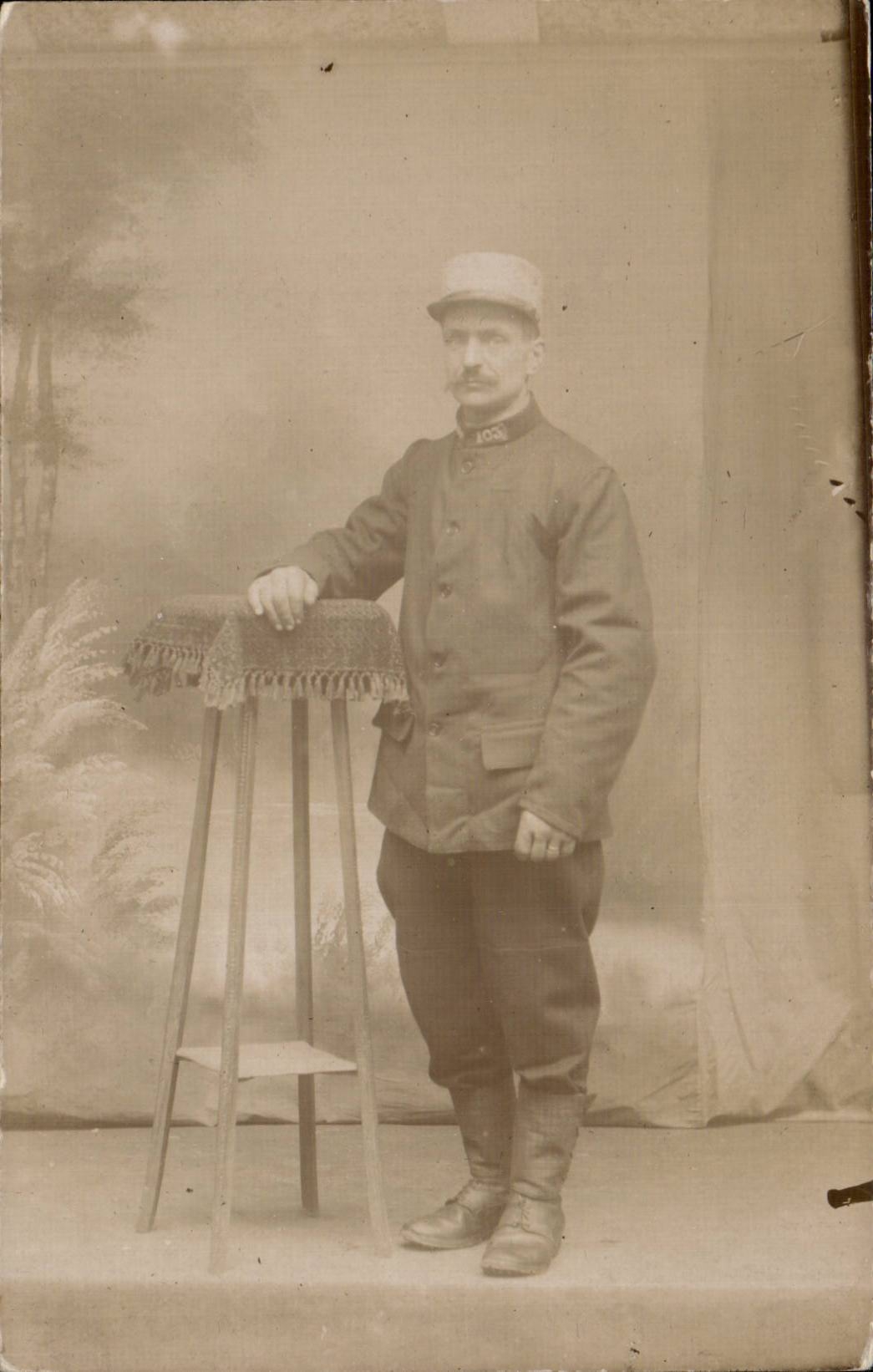 CARTE PHOTO Militaria Soldat