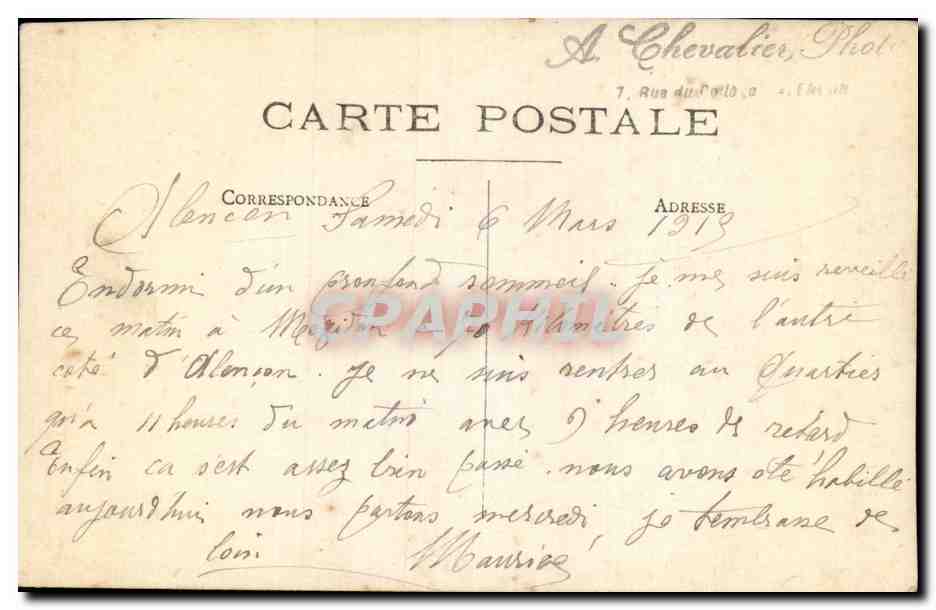 Soldat en uniforme — photo studio — A. Chevalier, Phot. 7, Rue du Cordon, Cher — Reverso