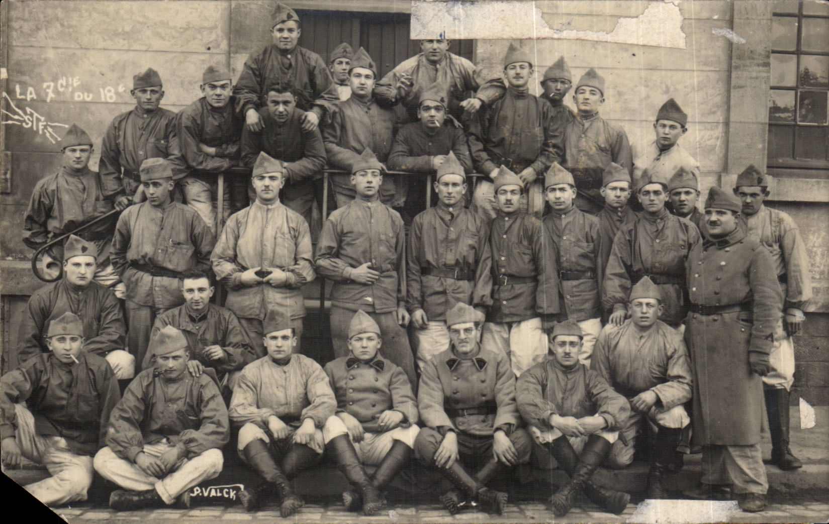 CARTE PHOTO Soldats militaria 