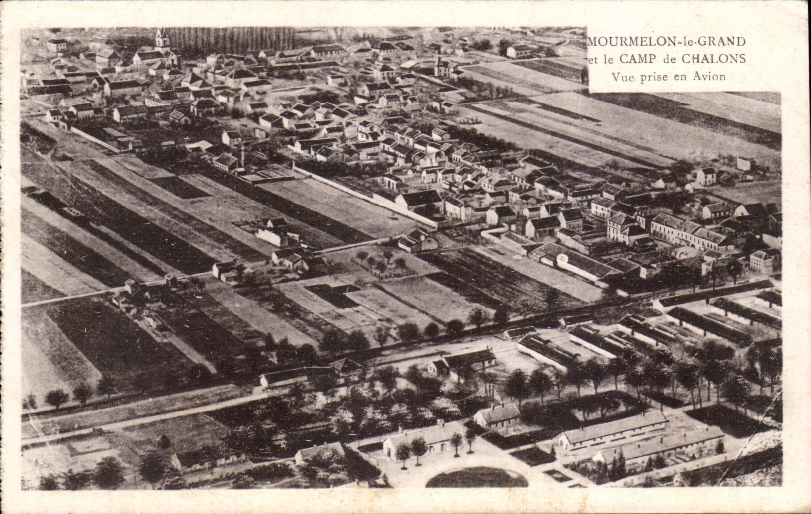 Mourmelon le Grand - Camp de Chalons - Vue prise en Avion - CPA 