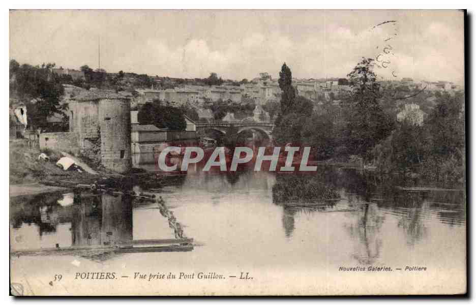 Poitiers — Vue prise du Pont Guillou — Nouvelles Galeries, Poitiers