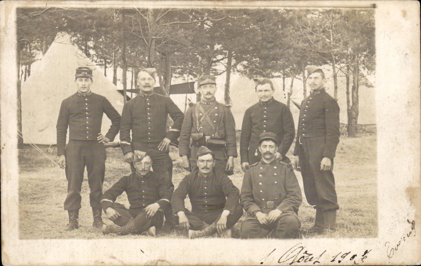 CARTE PHOTO Soldats Militaria 