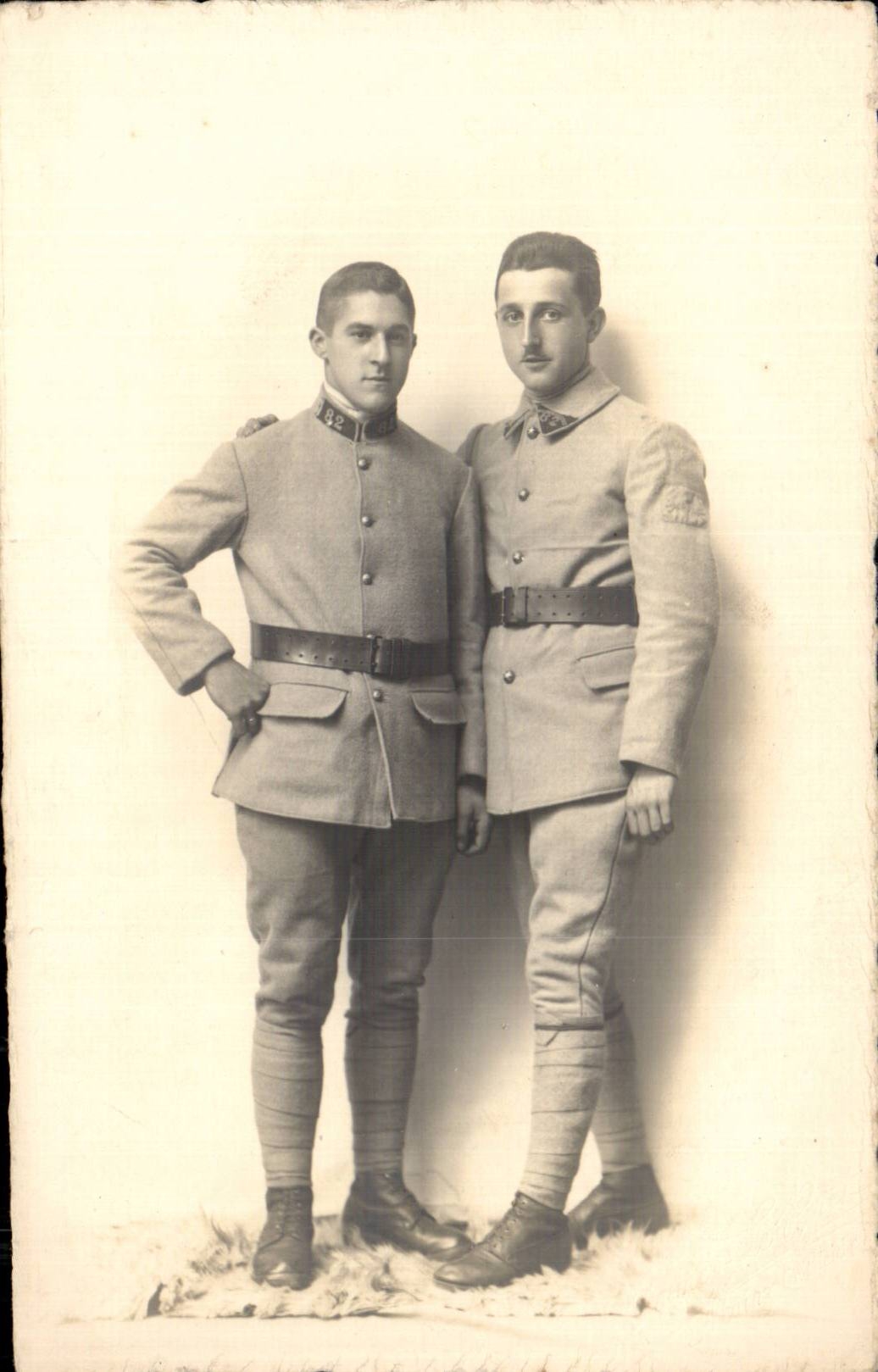 CARTE PHOTO Soldat Militaria 