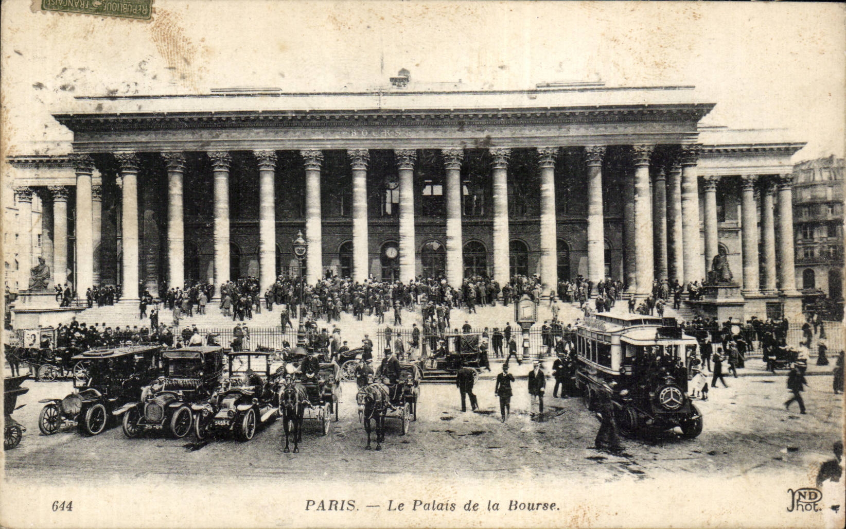 Paris - 2 - Le Palais de la Bourse - CPA 