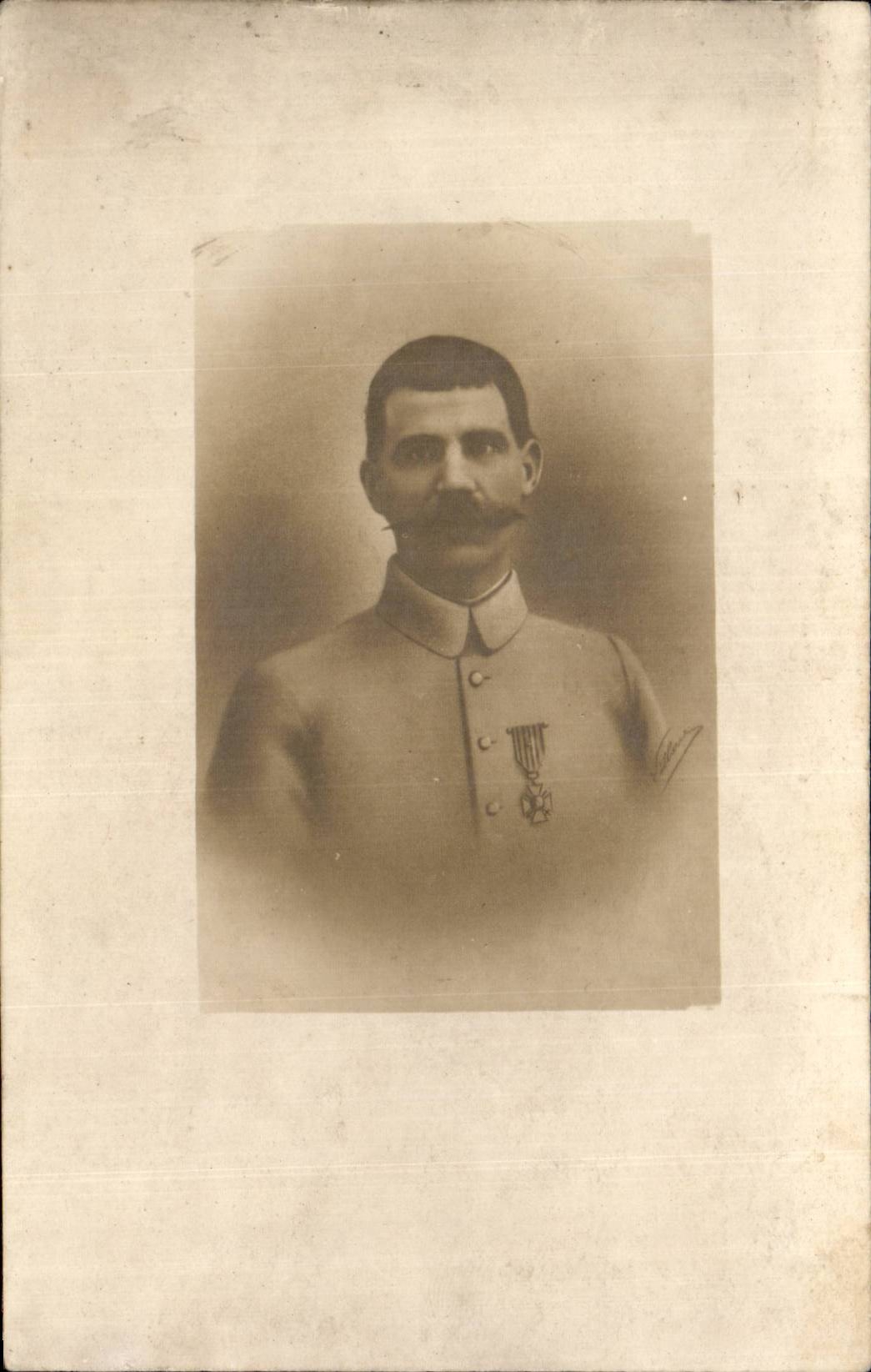 CARTE PHOTO Soldat Militaria 
