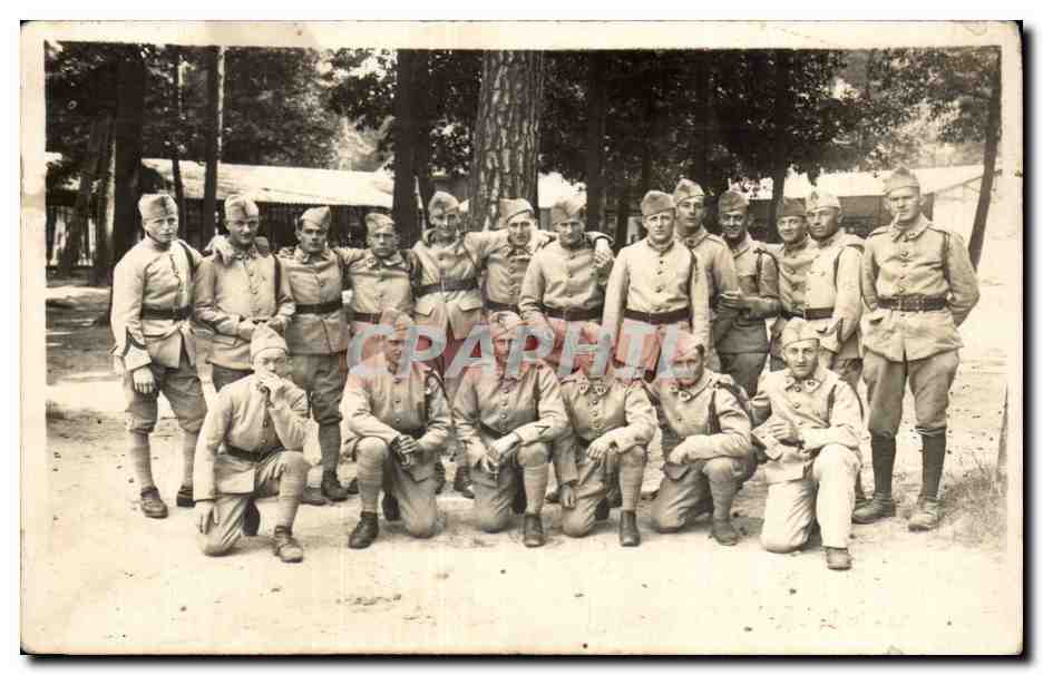 CARTE PHOTO Militaria Soldats 