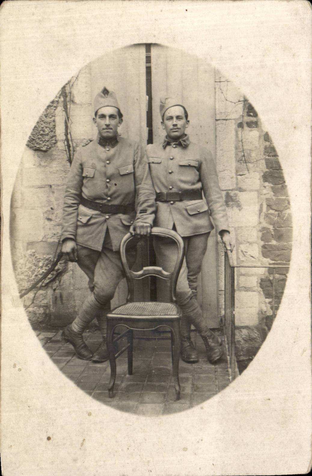 CARTE PHOTO Militaria Soldats