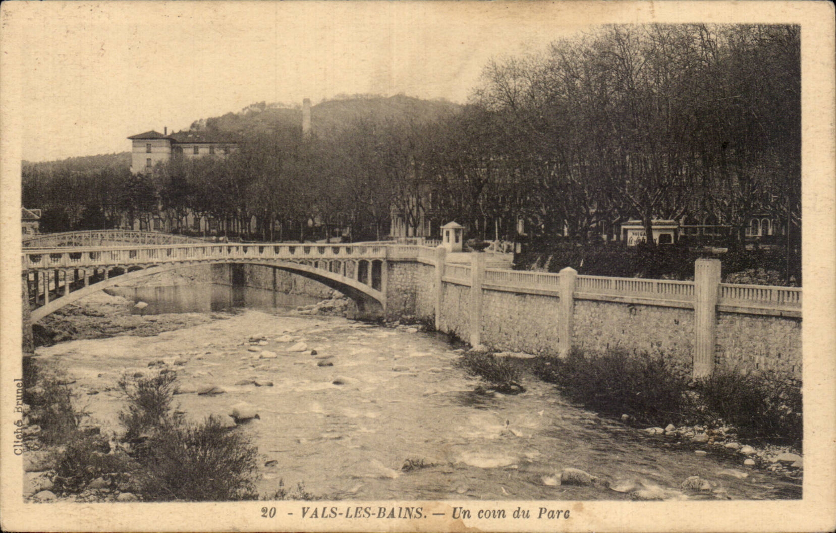 Vals-les-Bains — Un coin du Parc — Gliché Brunel, n°20