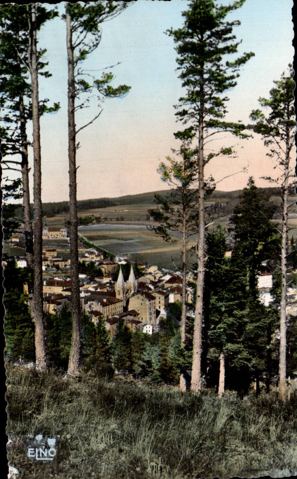 La Louvesc - Paysage sur la Ville - CPA
