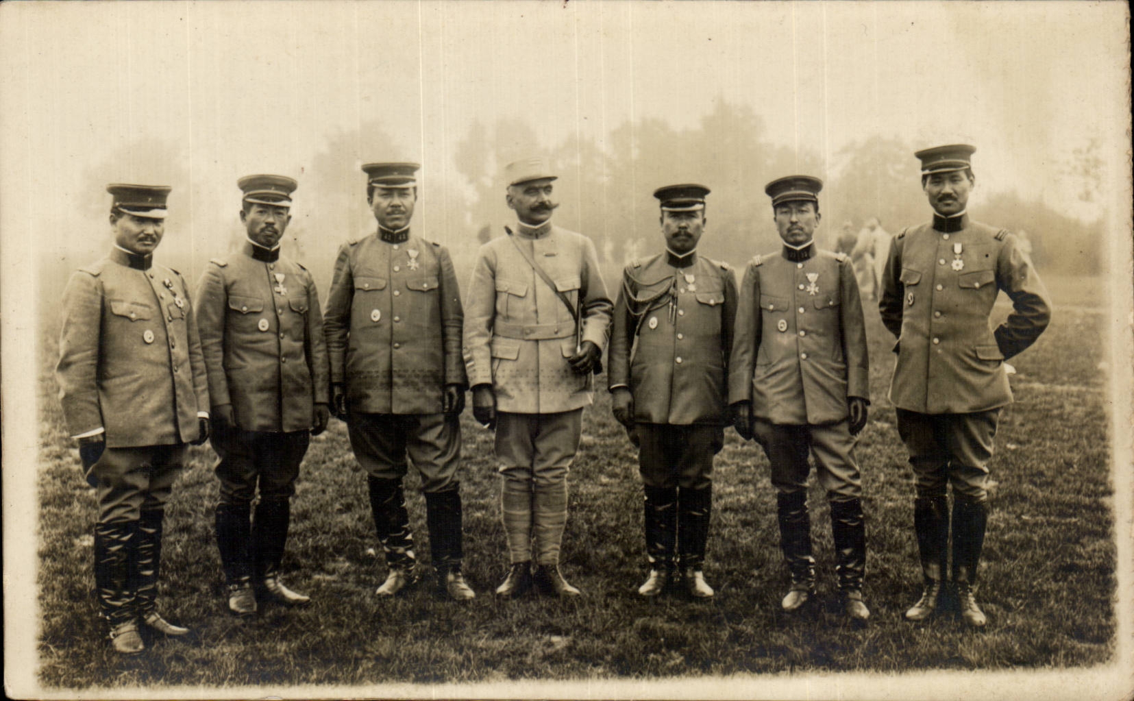 CARTE PHOTO Militaria Soldats Japonais Japon Japan Chine China