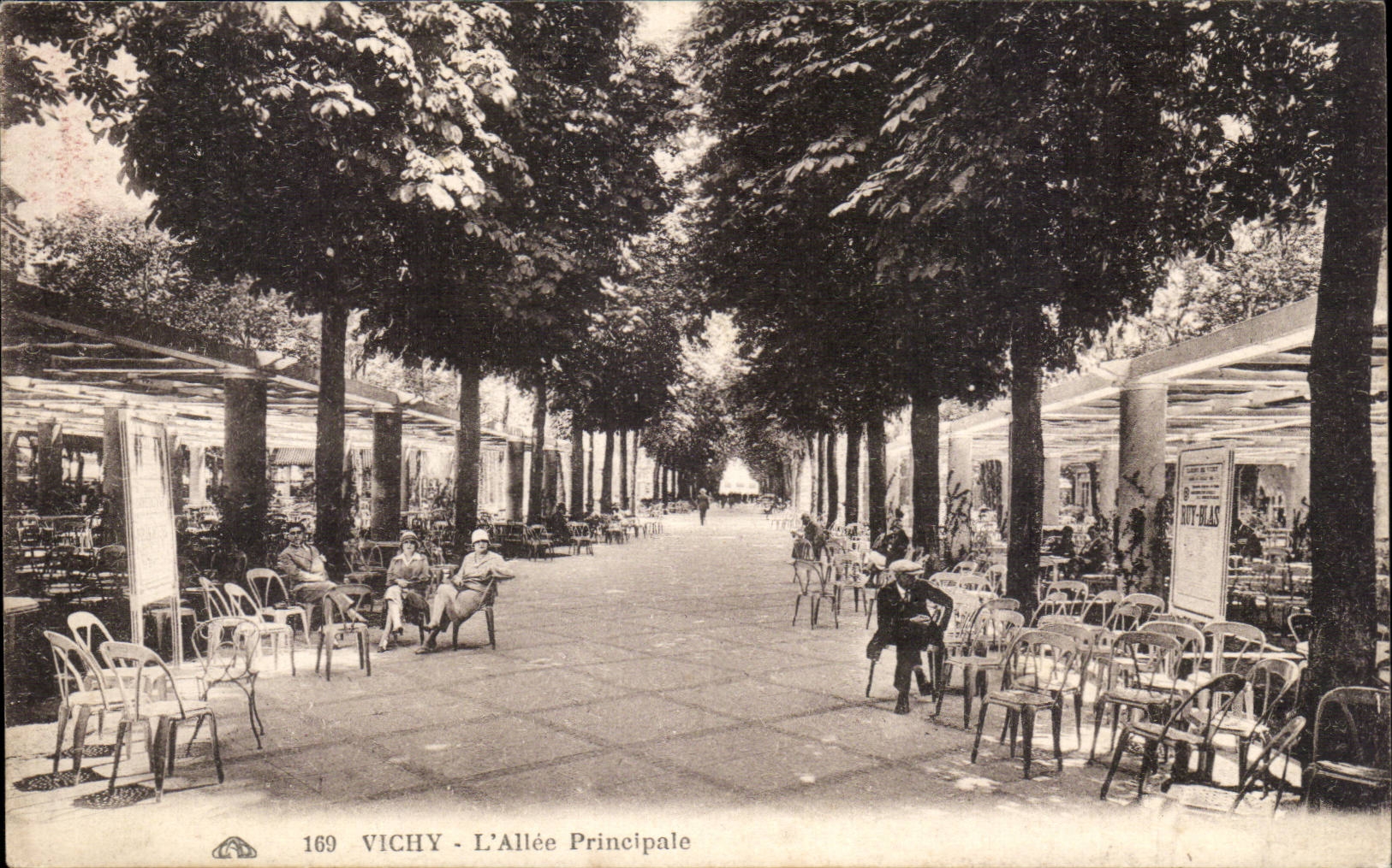 Vichy - L'Allée Principale — éditeur Vichy, n° 169