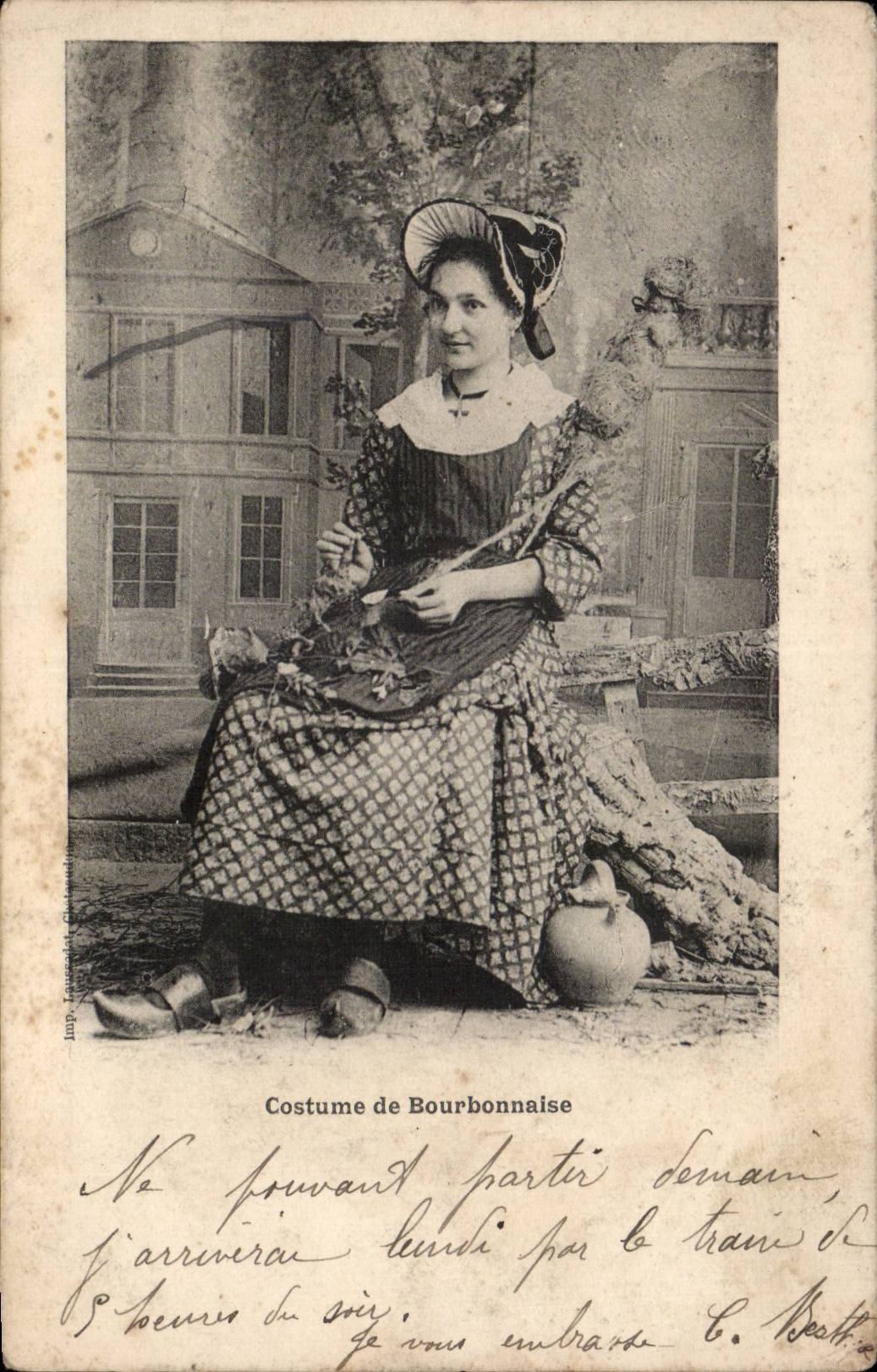 Folklore - Costume de Boubonnaise - Femme - CPA 