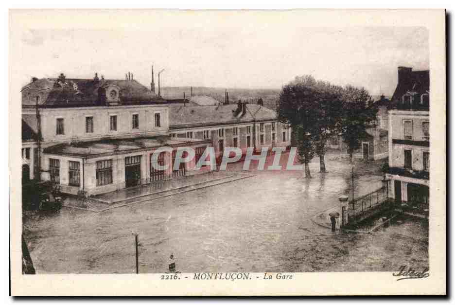 Montlucon - La Gare - CPA 