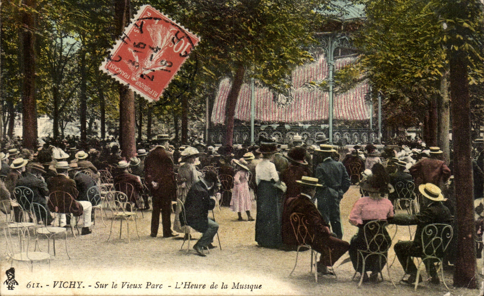 Vichy - Sur le Vieux Parc - L'Heure de la Musique — éditeur 61X