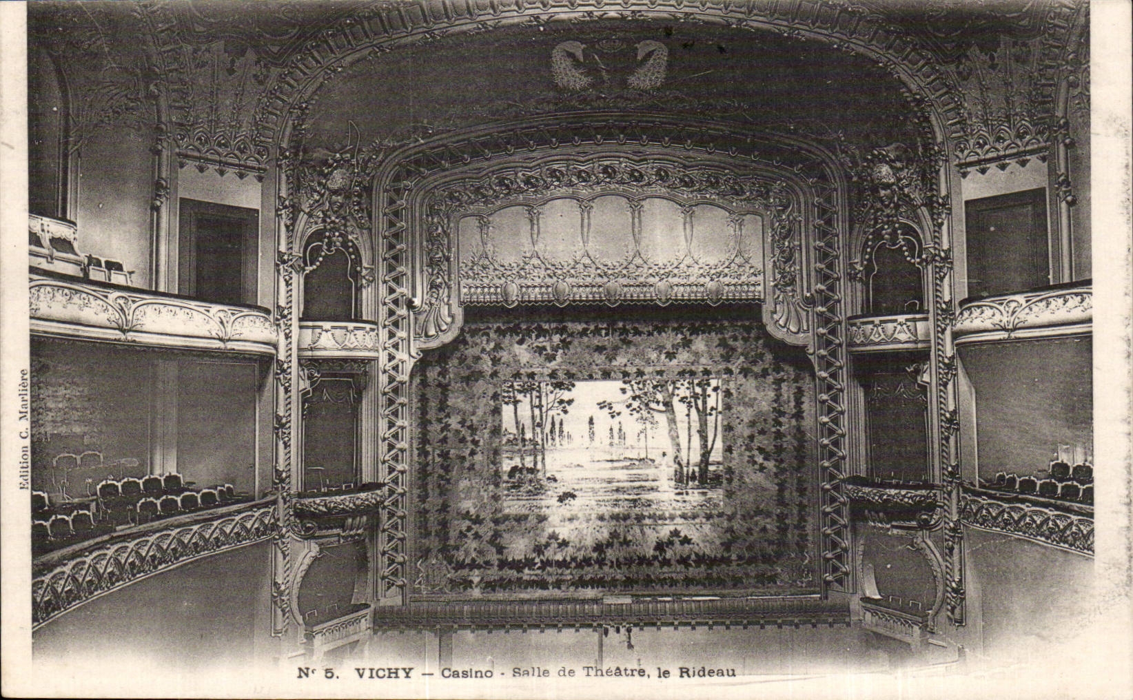 Vichy - Casino - Salle de Théâtre, le Rideau