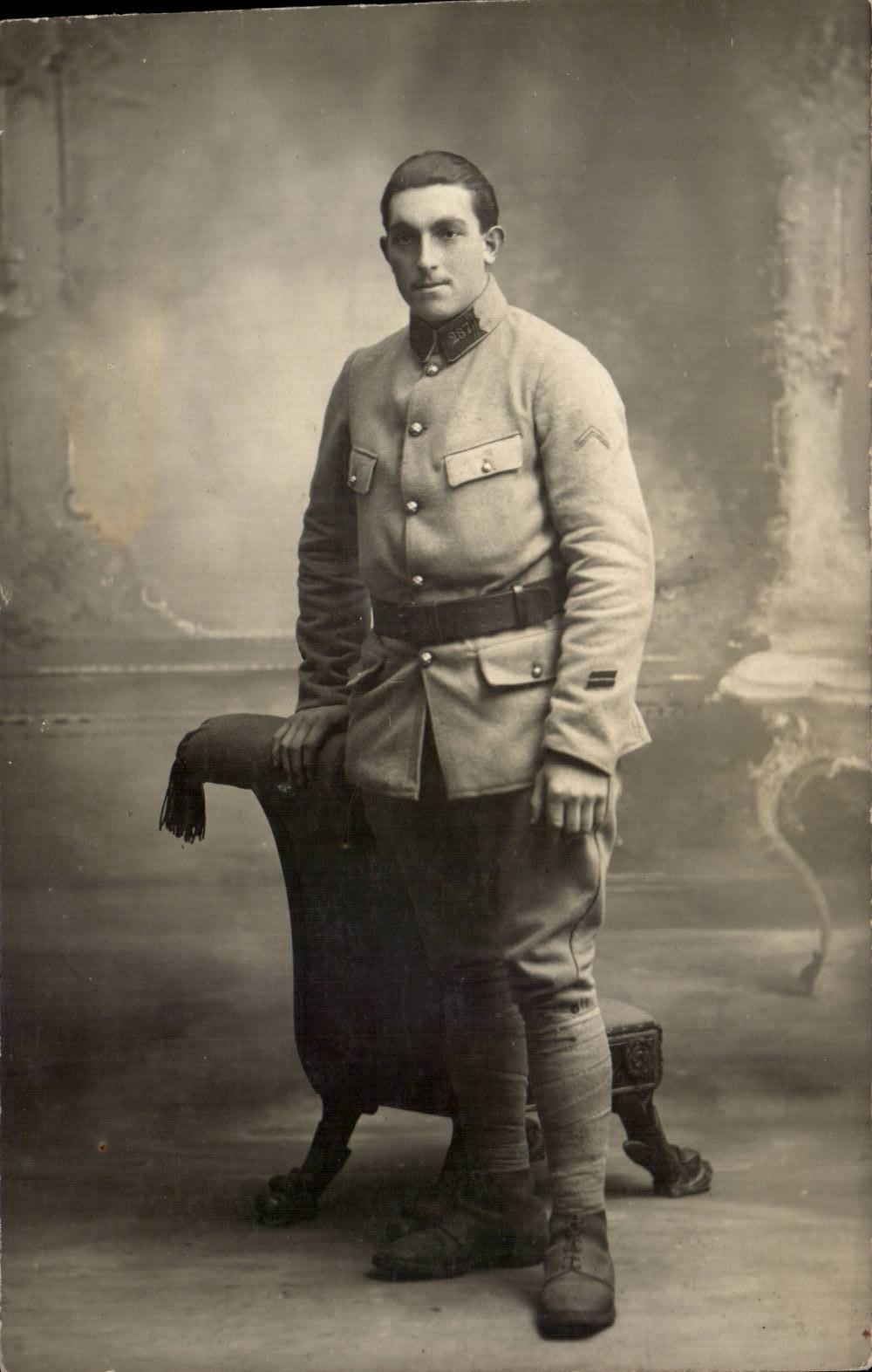 CARTE PHOTO Militaria Soldat