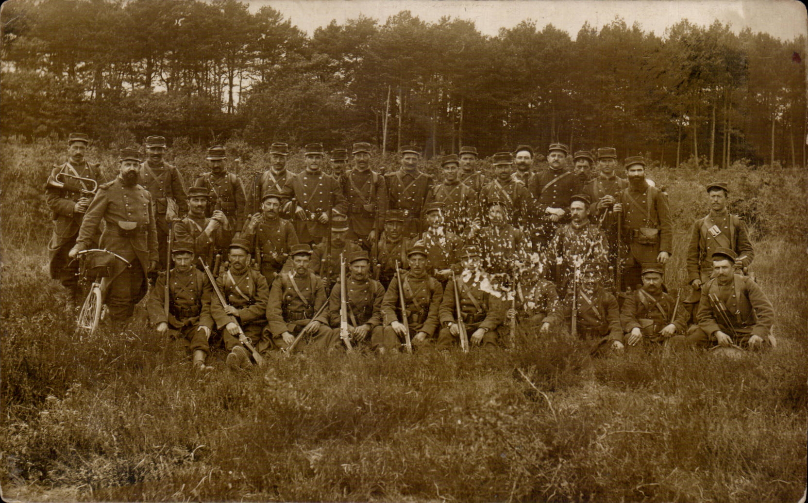 CARTE PHOTO Militaria Soldats