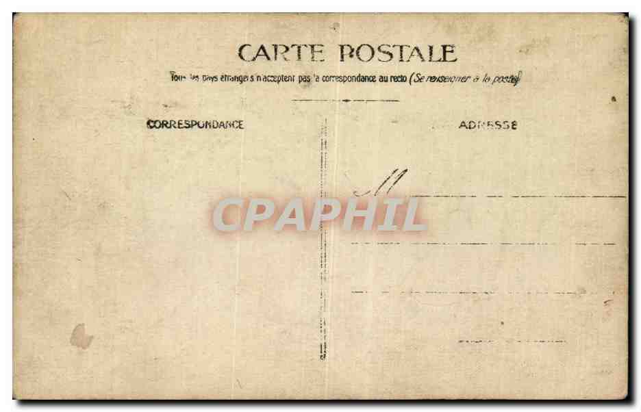 Groupe d'hommes en tenue militaire ou de travail — éditeur non identifié — Verso