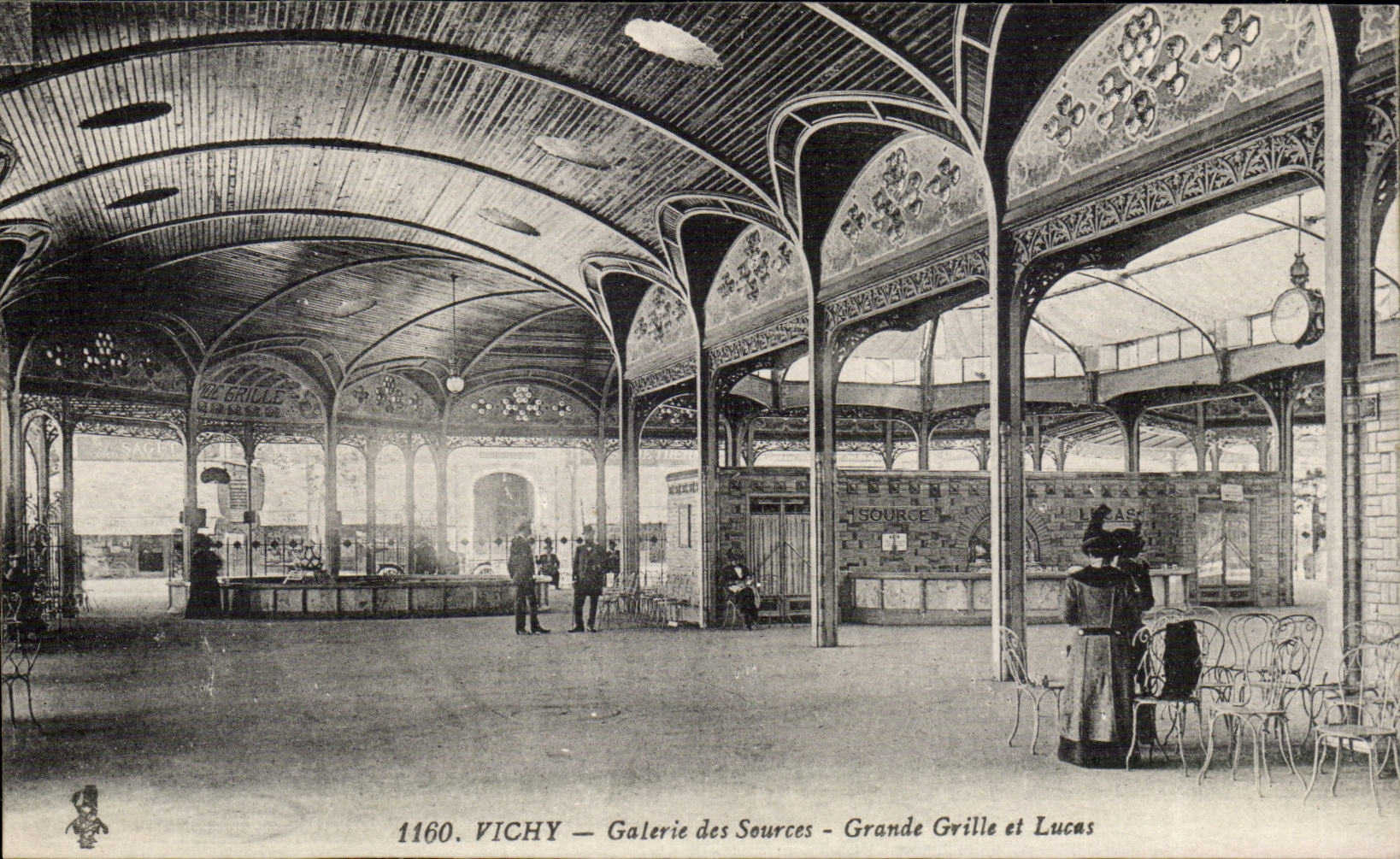 Vichy - Galerie des Sources - Grande Grille et Lucas - CPA 
