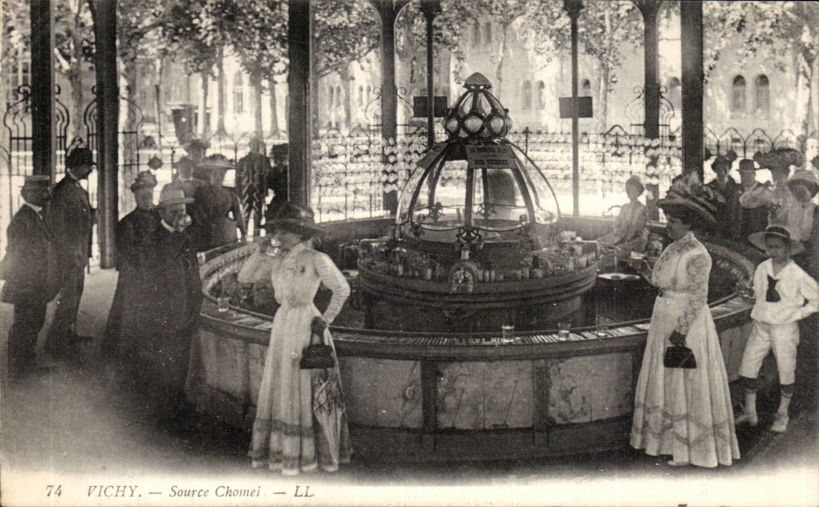 Vichy — Source Chomei — LL