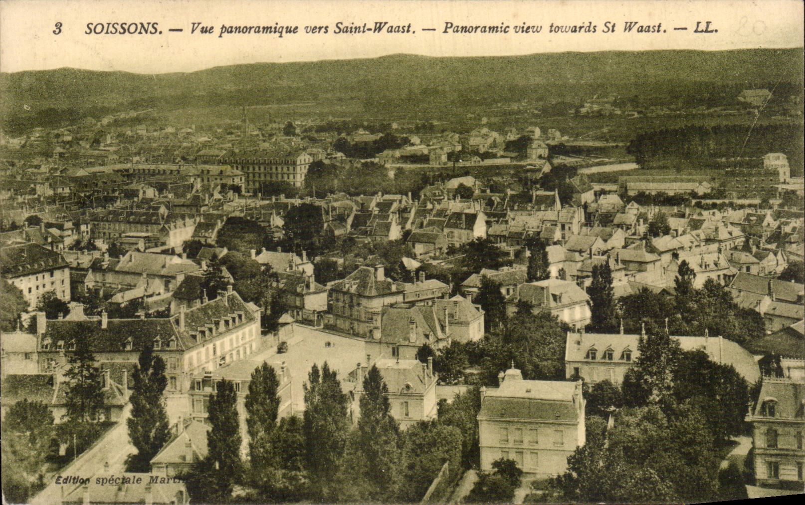 Soissons - Vue Panoramique vers Saint Waast - CPA 