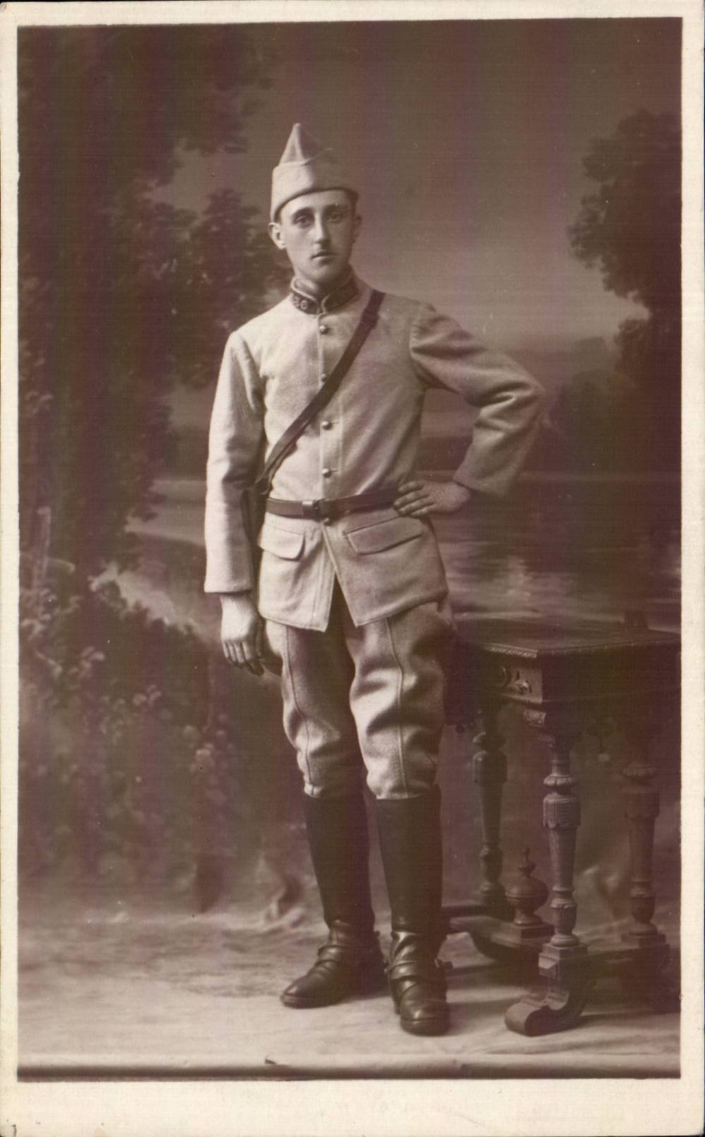 CARTE PHOTO Militaria Soldat 