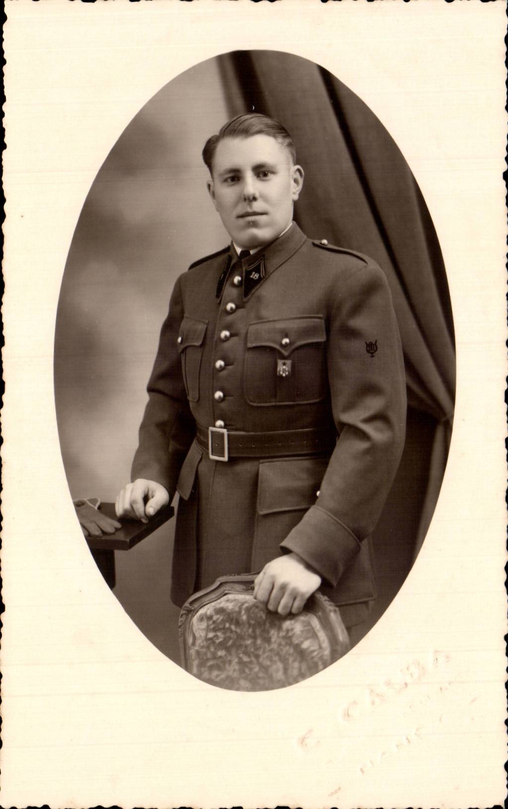 CARTE PHOTO Militaria Soldat