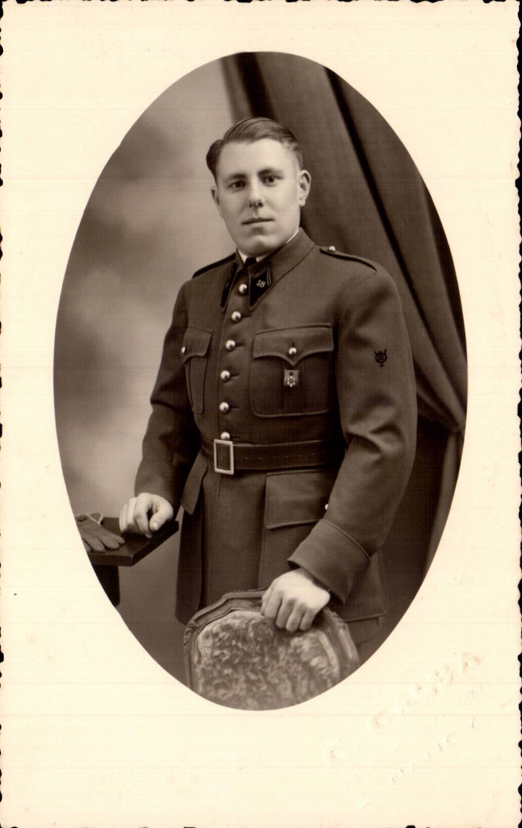 CARTE PHOTO Militaria Soldat