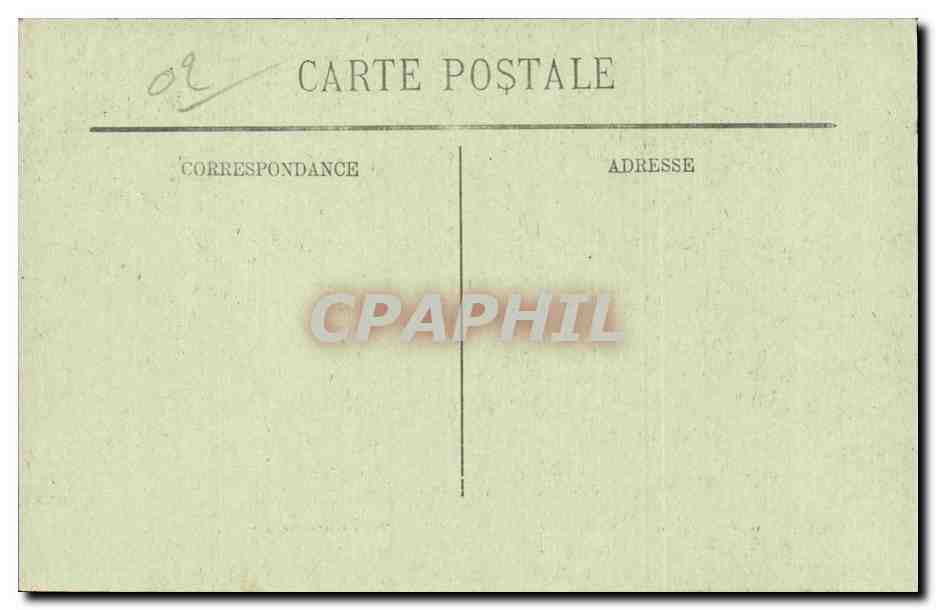 Coucy-le-Château — Ruines du château détruit par les Allemands — texte trilingue — Reverso