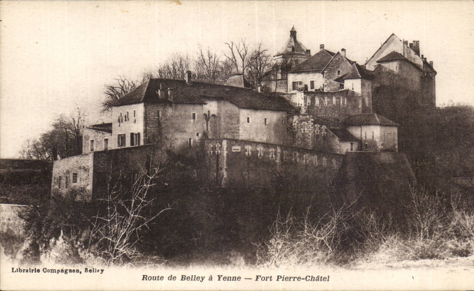Route de Belley a Yenne- Fort Pierre Chatel - CPA 