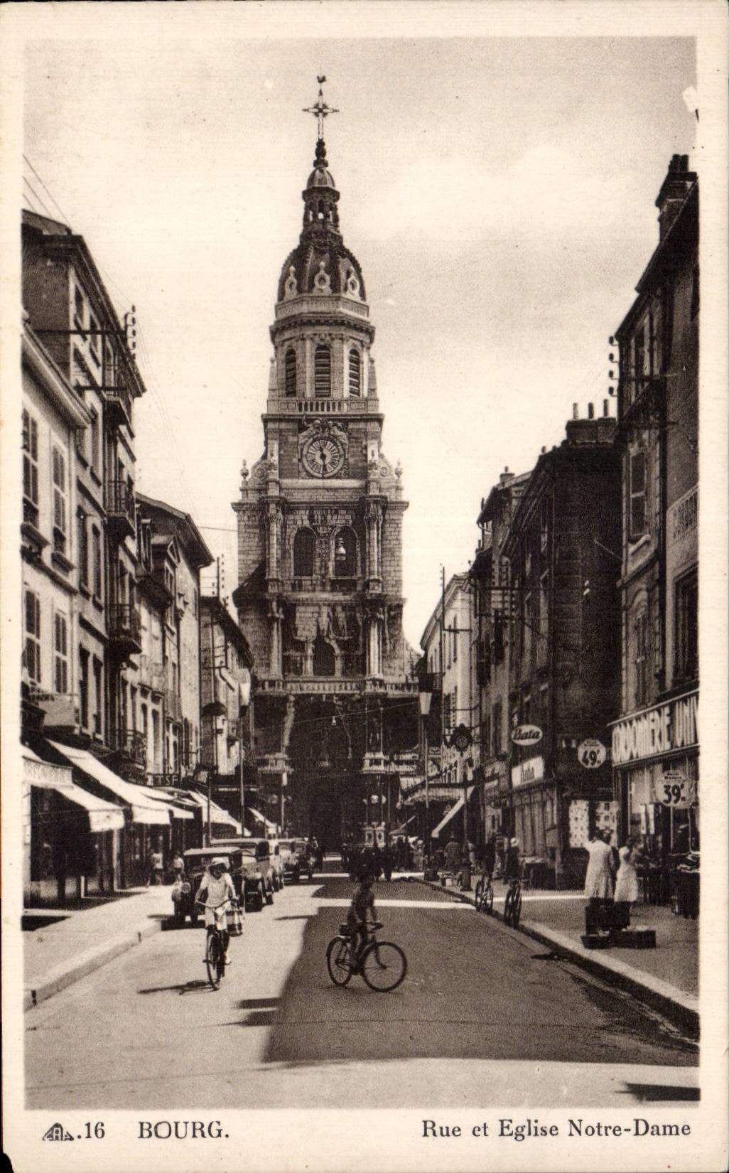 Bourg - Rue et Eglise Notre Dame - CPA 