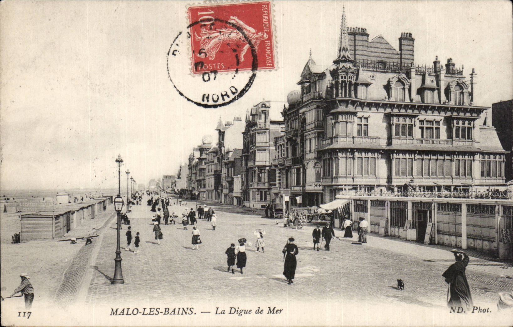 MALO-LES-BAINS — La Digue de Mer — ND. Phot.