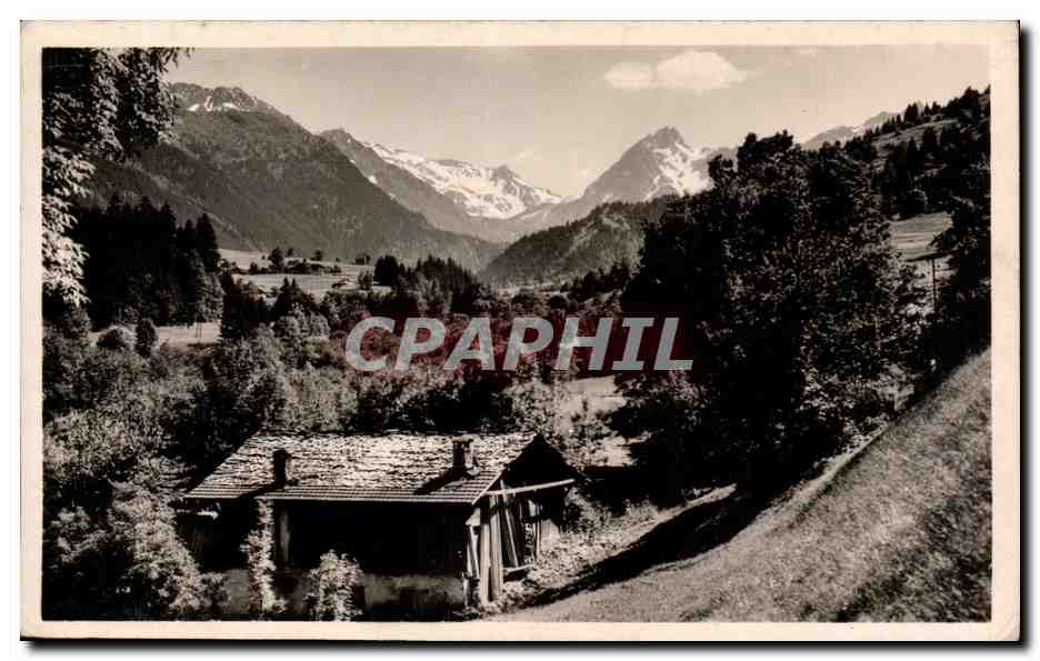 Uitzicht op het Col du Béhomme — Aiguilles de Roselette, de la Pennoz — Uitgave 'La Girogne'